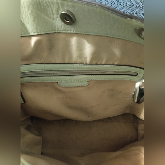 Calvin Klein tote - Picture 2 of 2